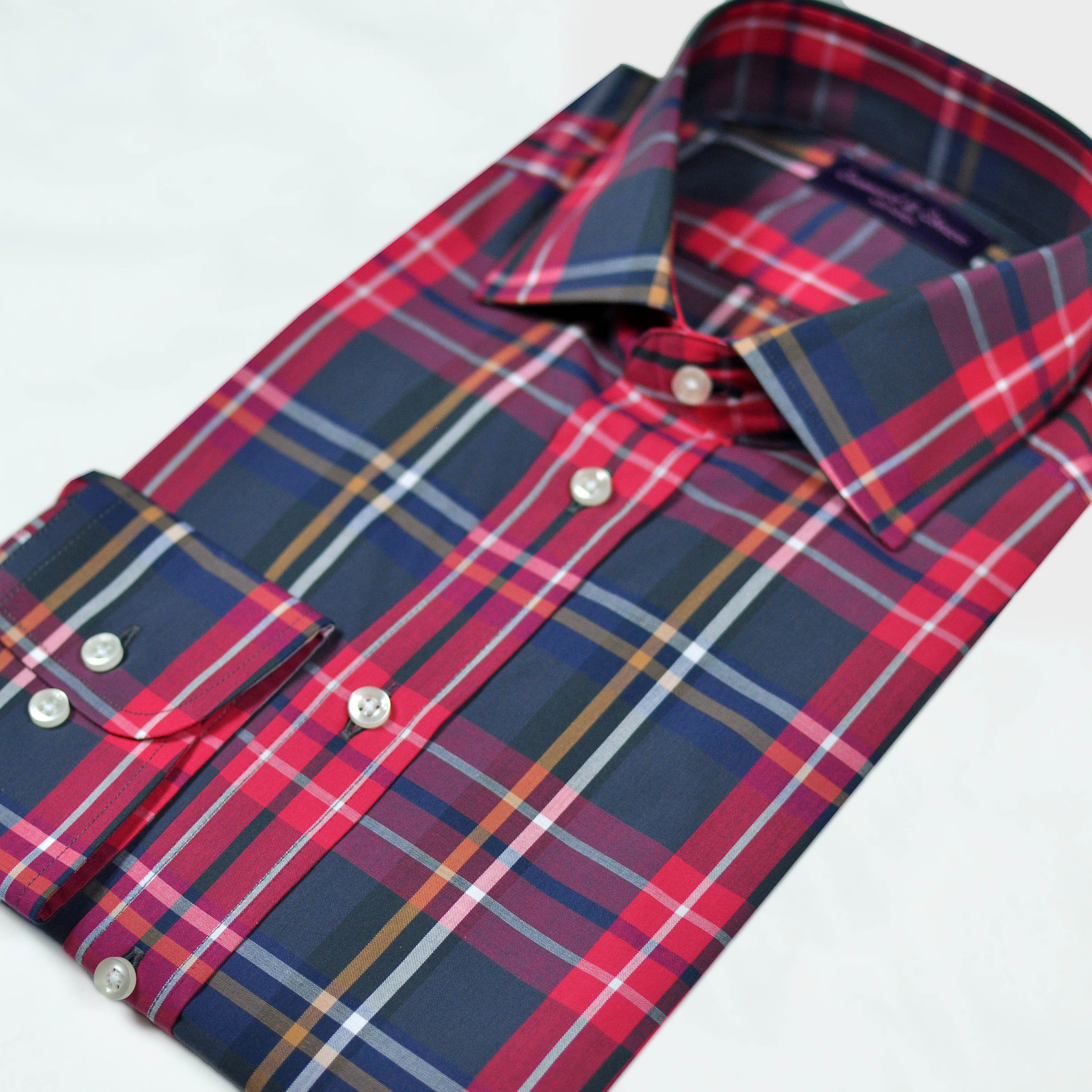 Plaid Spread Collar Sports Shirt in Red & Blue