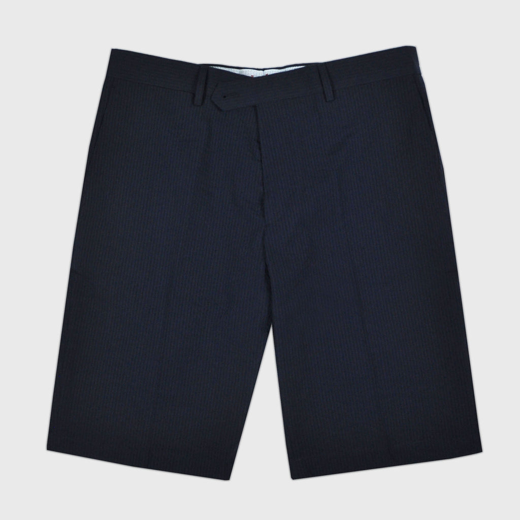 Classic Seersucker Short in Navy