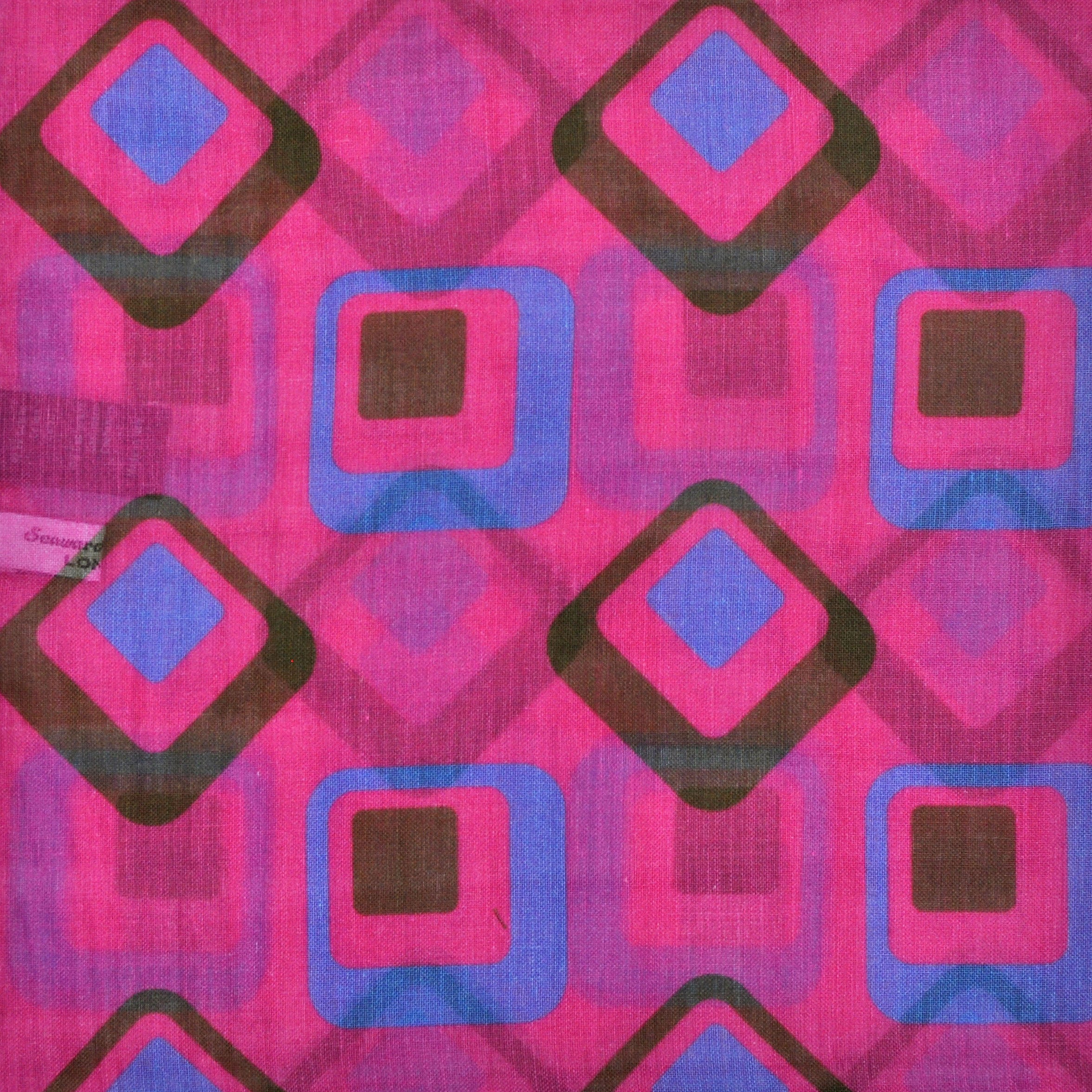 Retro Shapes Cotton & Cashmere Pocket Square in Pink & Blue